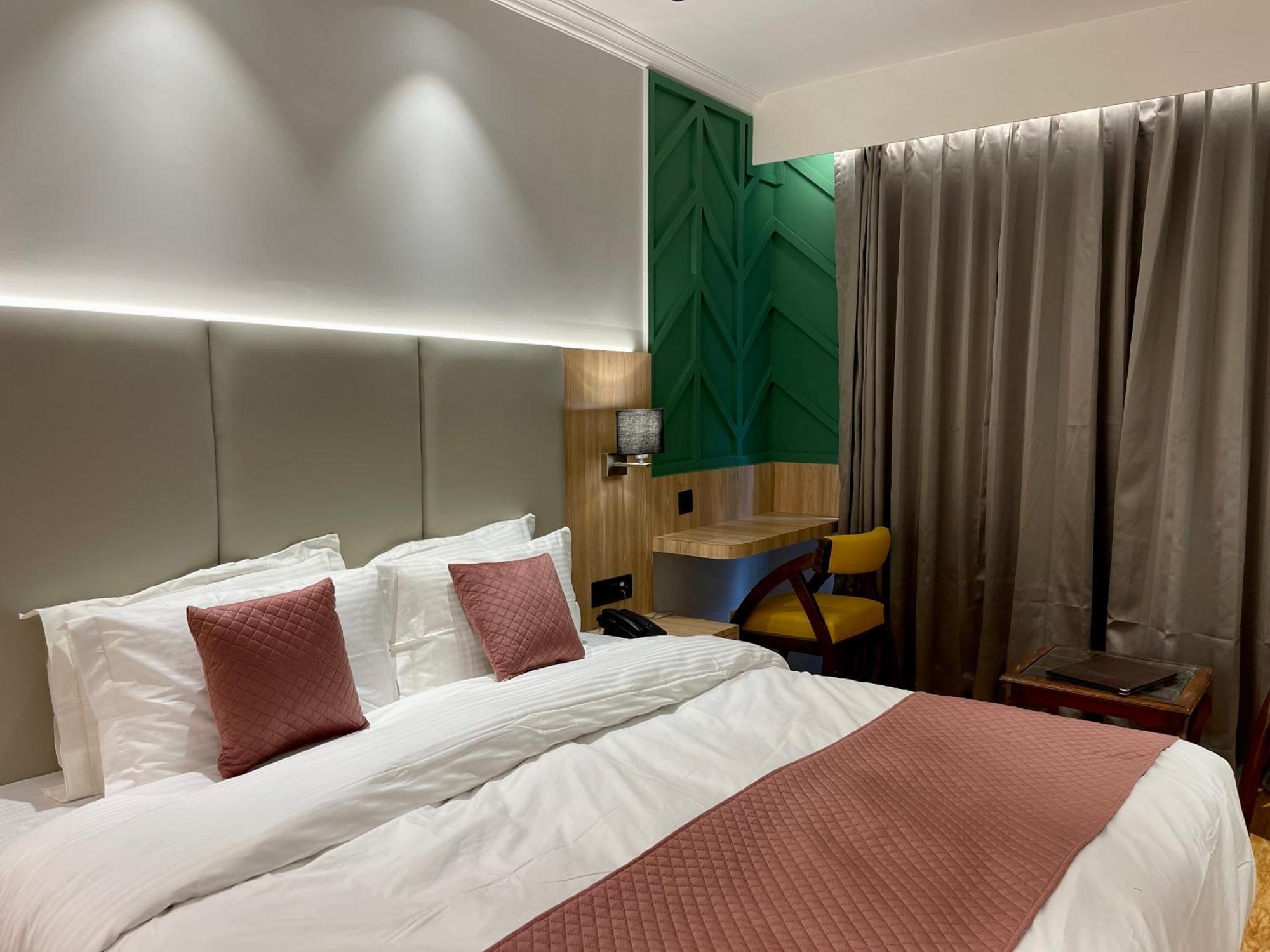 New Park Hotel Srinagar  Luaran gambar